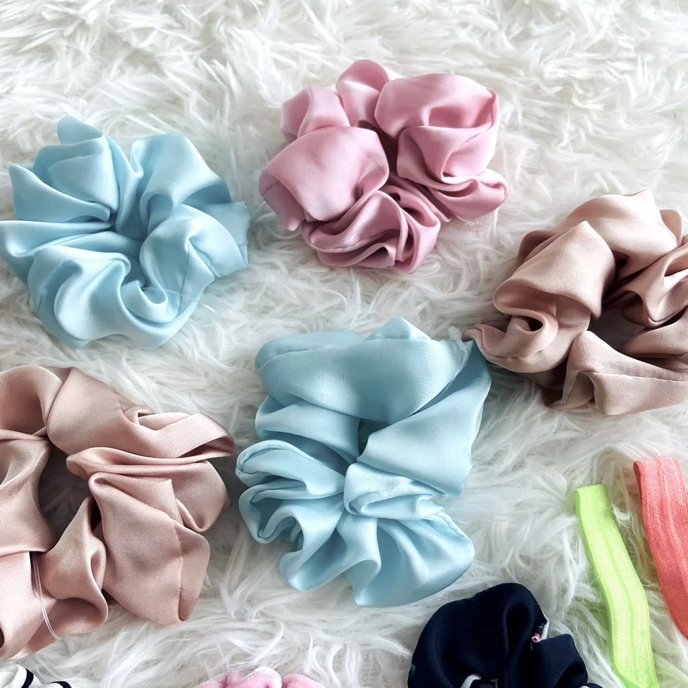 🤍New! Bundle of Girl’s Hair Accessories